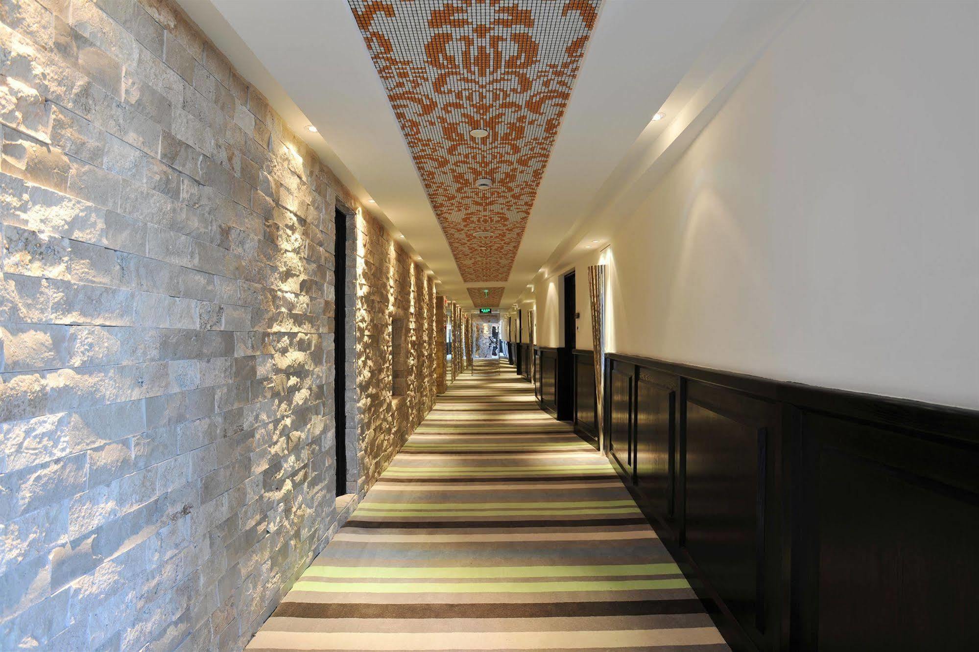 Tianping Hotel Shanghái Exterior foto